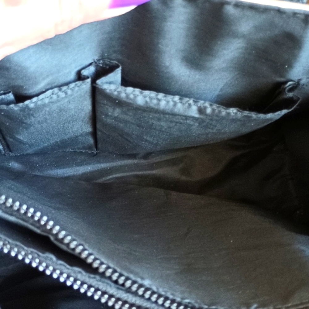 Purse - Picture 6 of 8